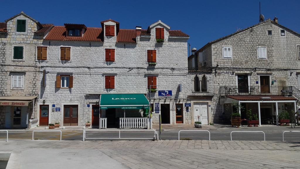 Apartments Riva Trogir Exterior foto